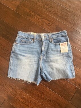 Signature by Levi Strauss Light Wash Denim Cutoff Shorts